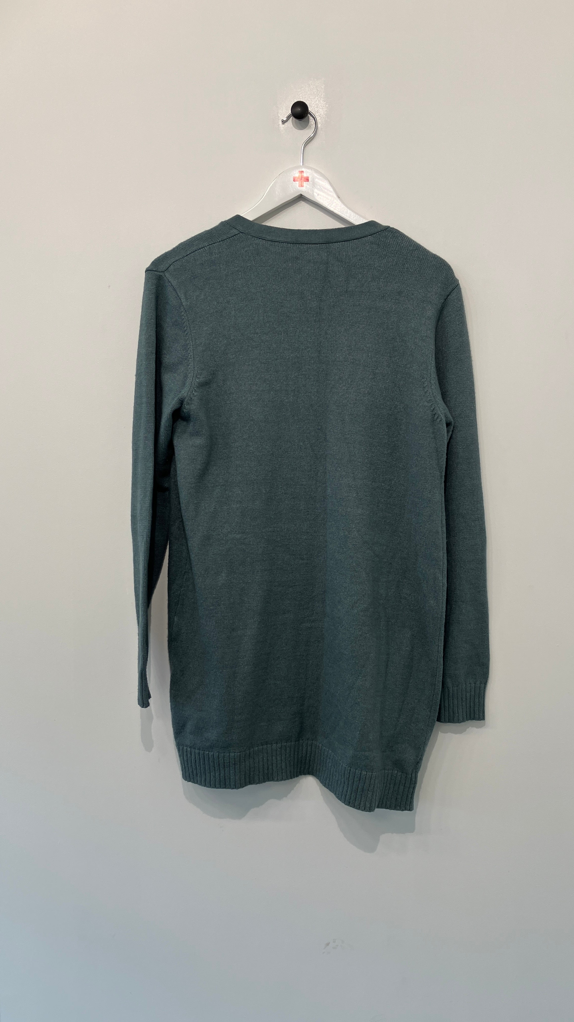 Vila Cardigan